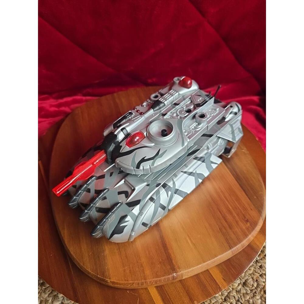 Rumble Wars Gray Camo Cyber Tank 2001 Trendmasters